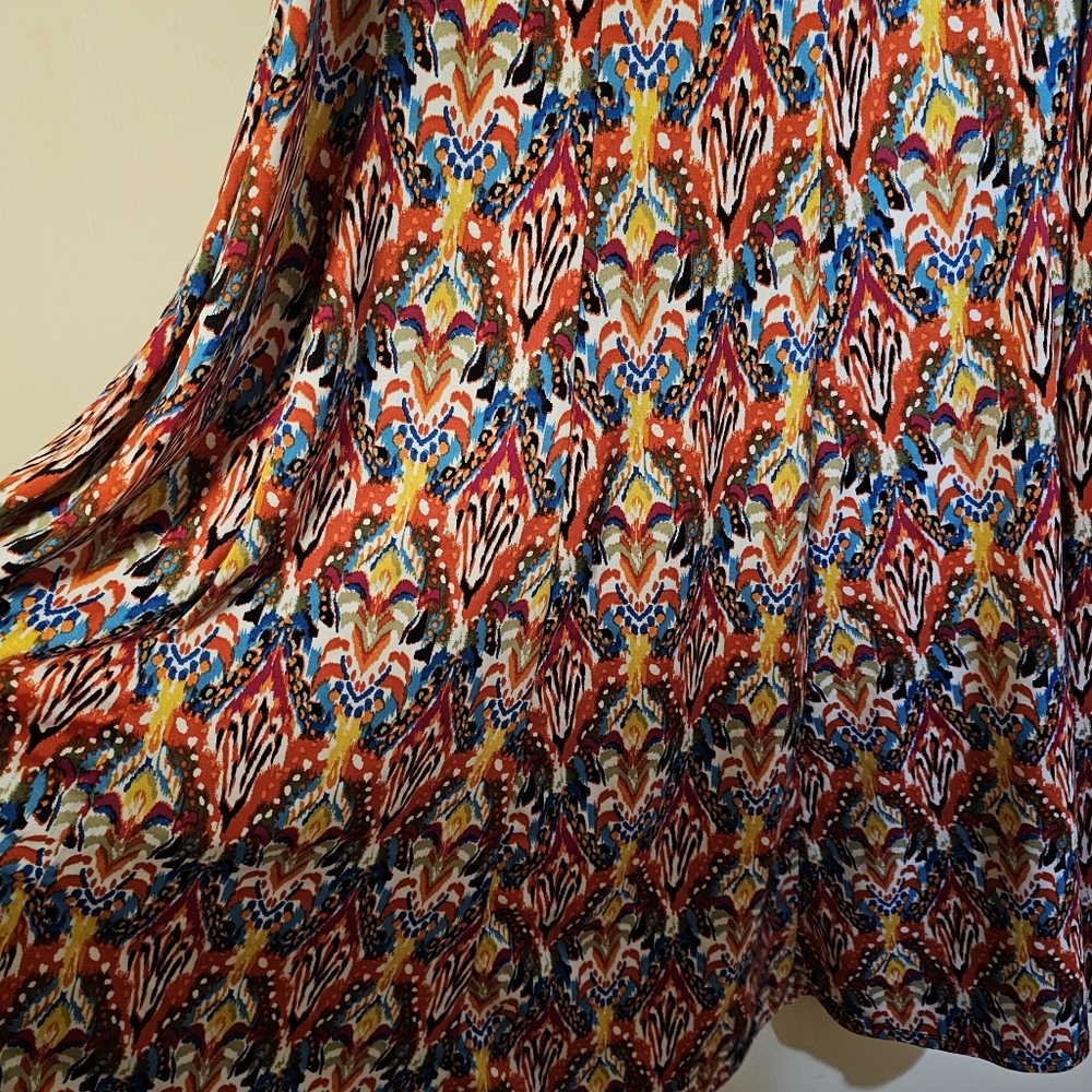 Colorful Sleeveless Maxi Dress - Picture 4 of 5
